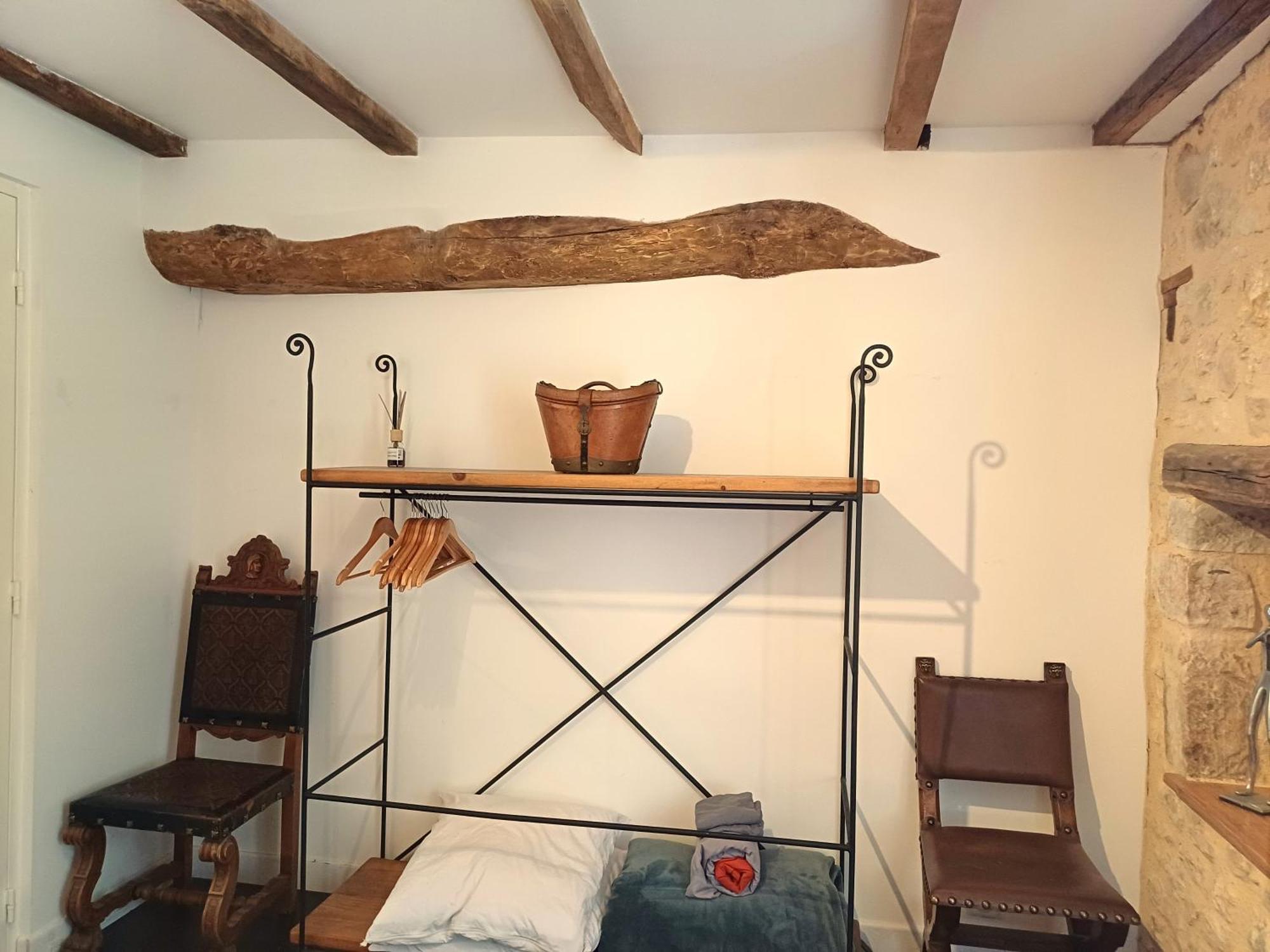 Au Pied Du Chateau - 5 A 11 Personnes - Baignade-Canoe-Piste Cyclable A 100 M Кастелно Ла Шапел Екстериор снимка